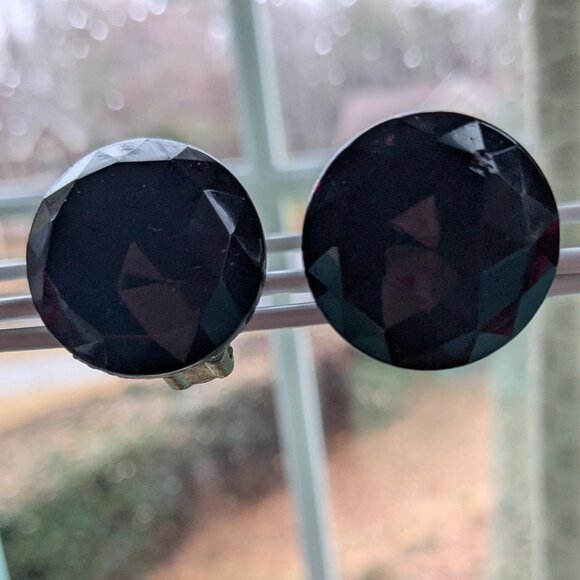 Black Round Clip Earrings - Vintage Black Button Clip Earrings - Picture 1 of 4